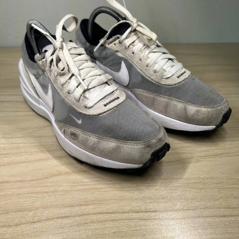 Nike Waffle One Shoes Mens Size 6Y DC0481-100 Mesh Suede Running Sneakers‎